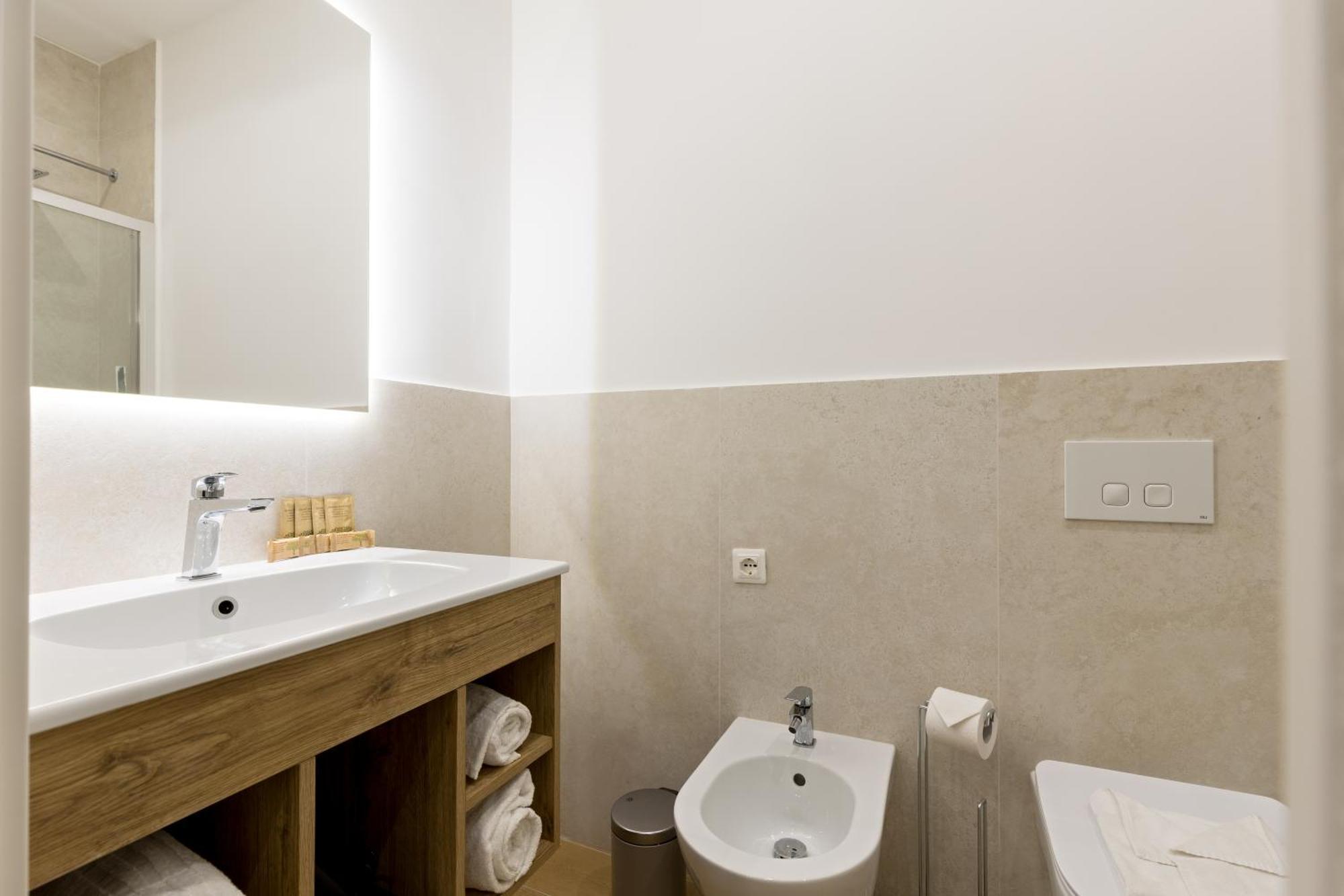 Risorgimento 9 - Guest House Рим Экстерьер фото